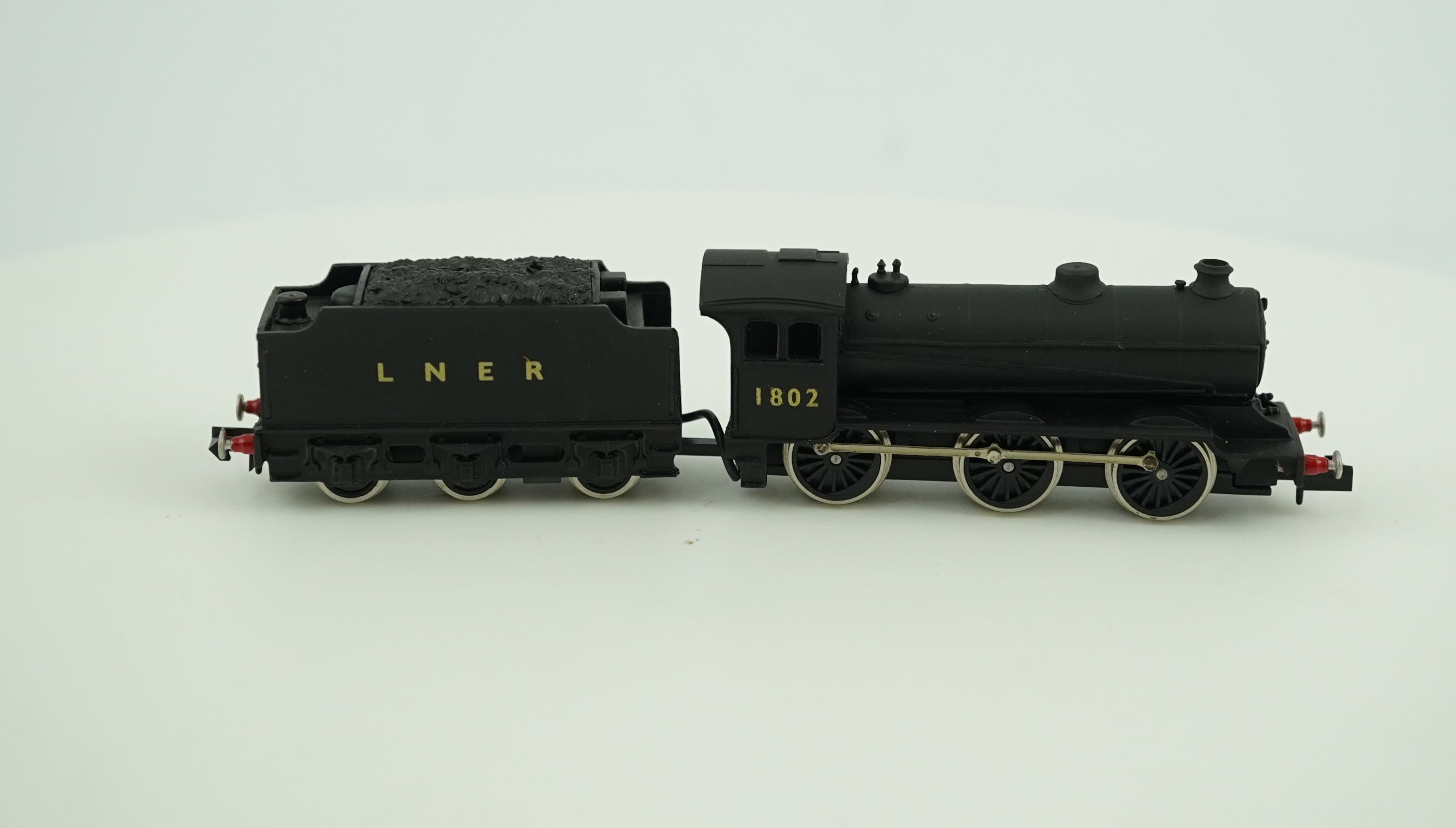 Three boxed Union Mills Models N gauge railway LNER locomotives; a Class D20, 2106, a Class D20, 2106, and a Class J39, 1802. Condition - good.